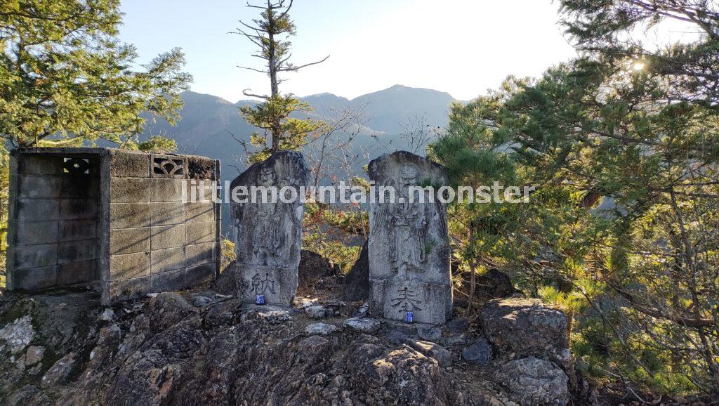 お天狗様、あるいは天聖神社（奥宮）