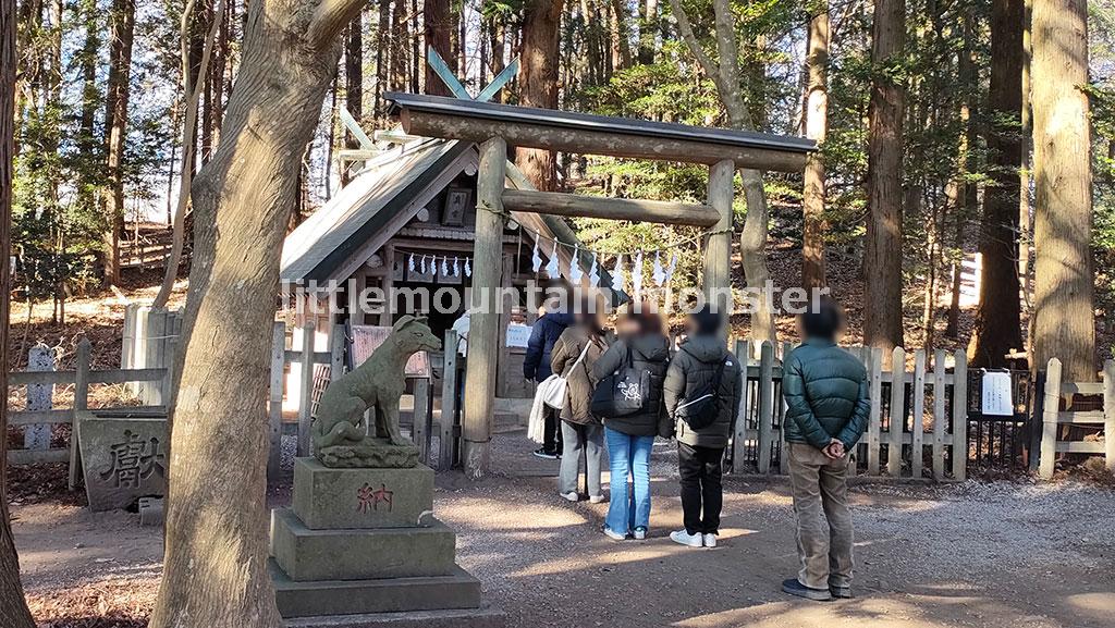 宝登山神社の奥宮に参拝