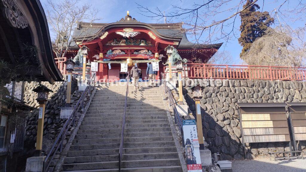 まずは、武蔵御嶽神社にお参り