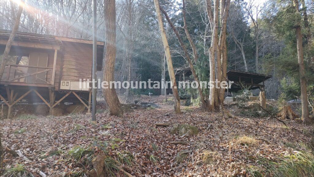 左折地点を見逃すな！両神神社の奥社までは快適な登山道を進む