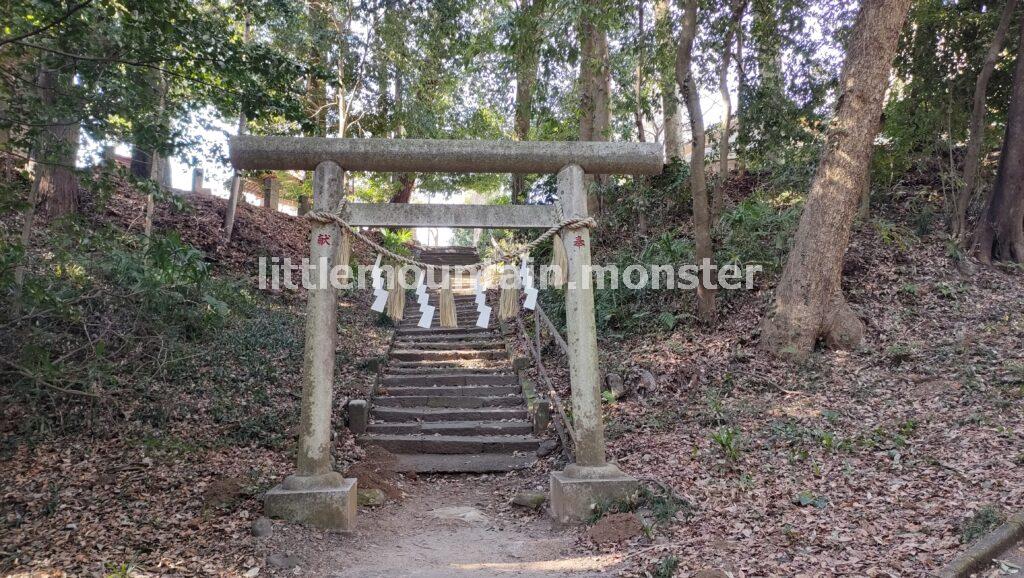 ヤマノススメの白い象がいるぞう観音寺！など、お寺や神社めぐり