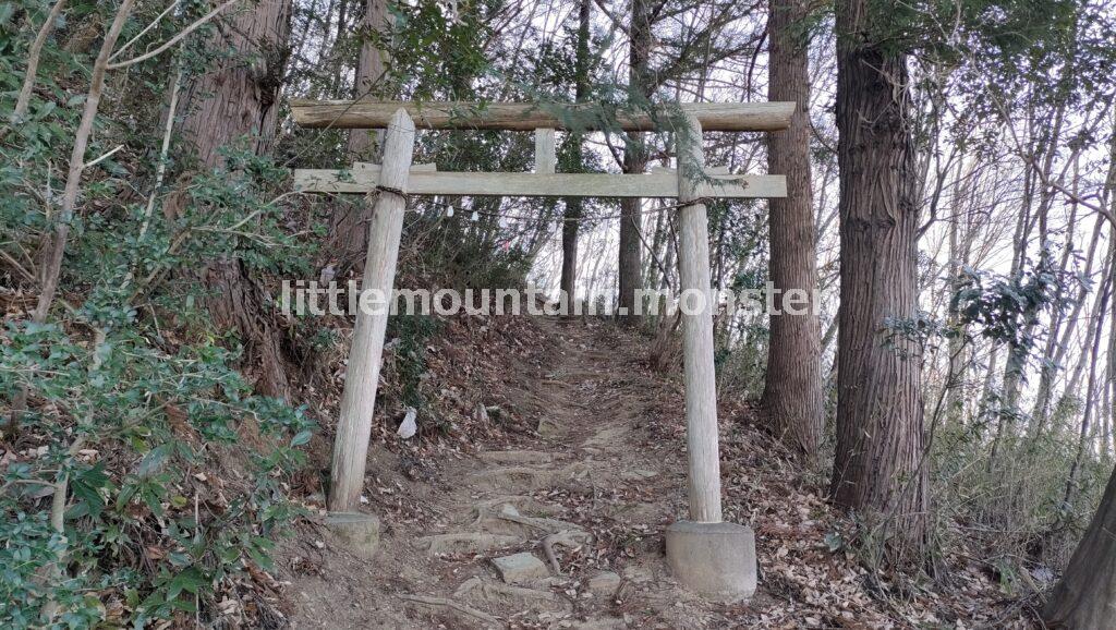 美の山（蓑山）へ仙元山コースで登山しました