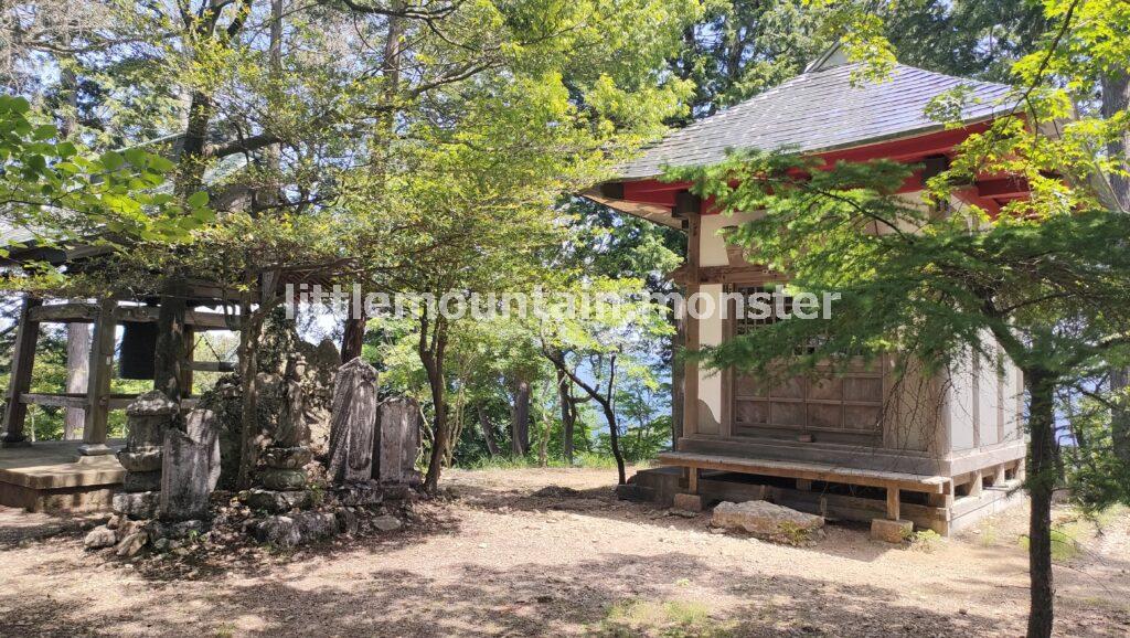 日本一の鉄わらじ！子ノ権現天龍寺
