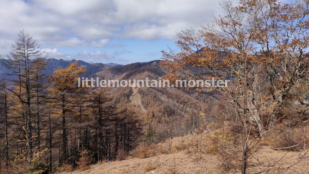 1本道！七ツ石山目指して石尾根を自分の脚で歩くよ<