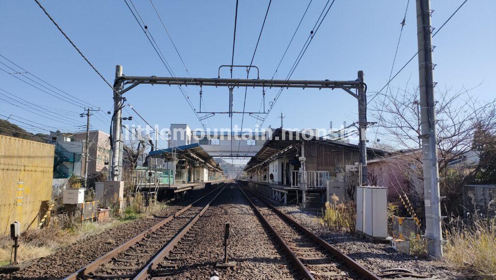 JR東逗子駅横を通過！
