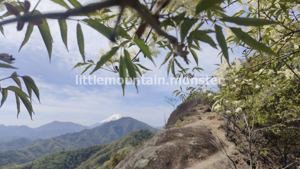 絶景だけど、悲しい伝説のある「稚児落とし」