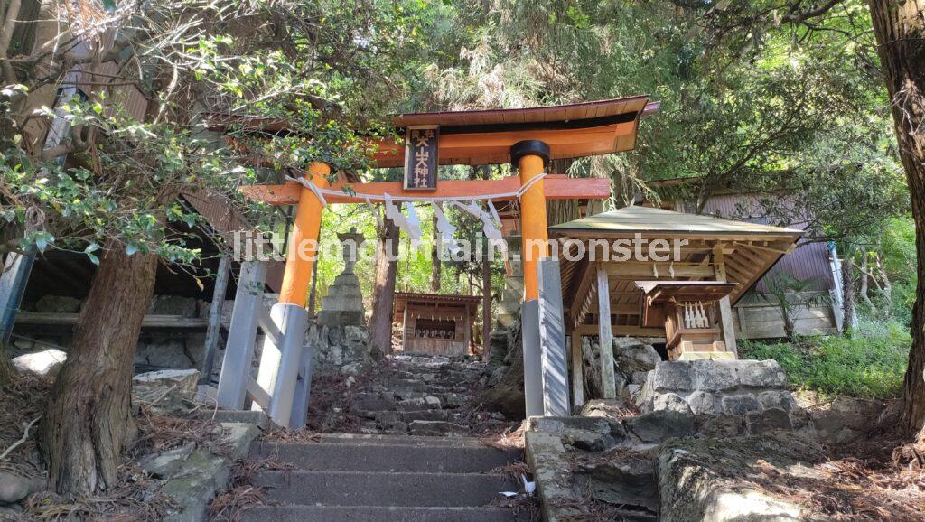 鐘掛城経由で西門平へ下山