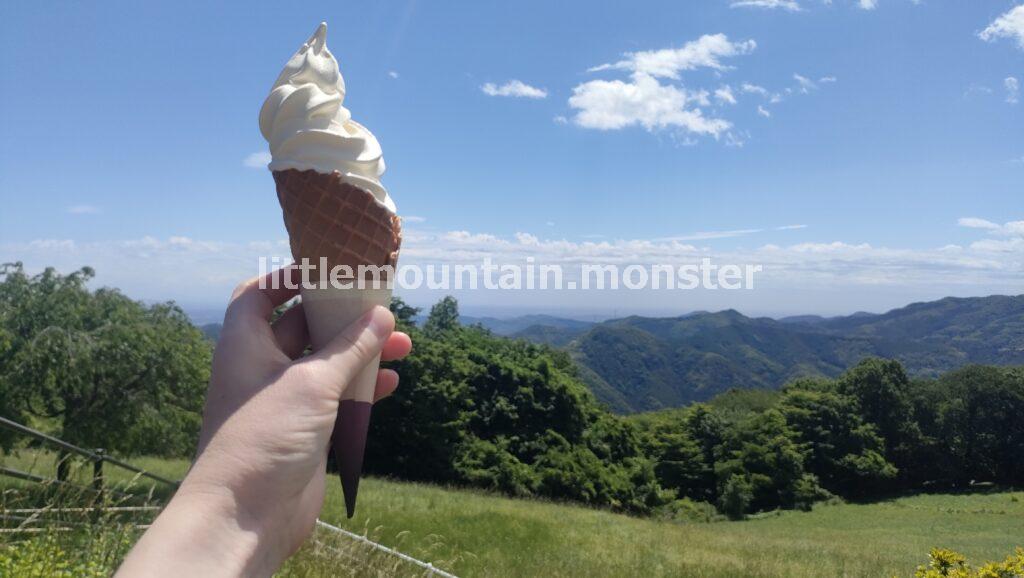 濃厚ソフトを思い浮かべつつ、彩の国ふれあい牧場・ミルクハウスへ