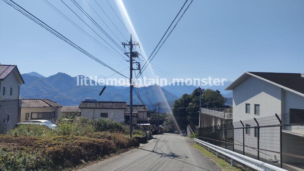 バス停「ひろば前」でトトロにあえたよ